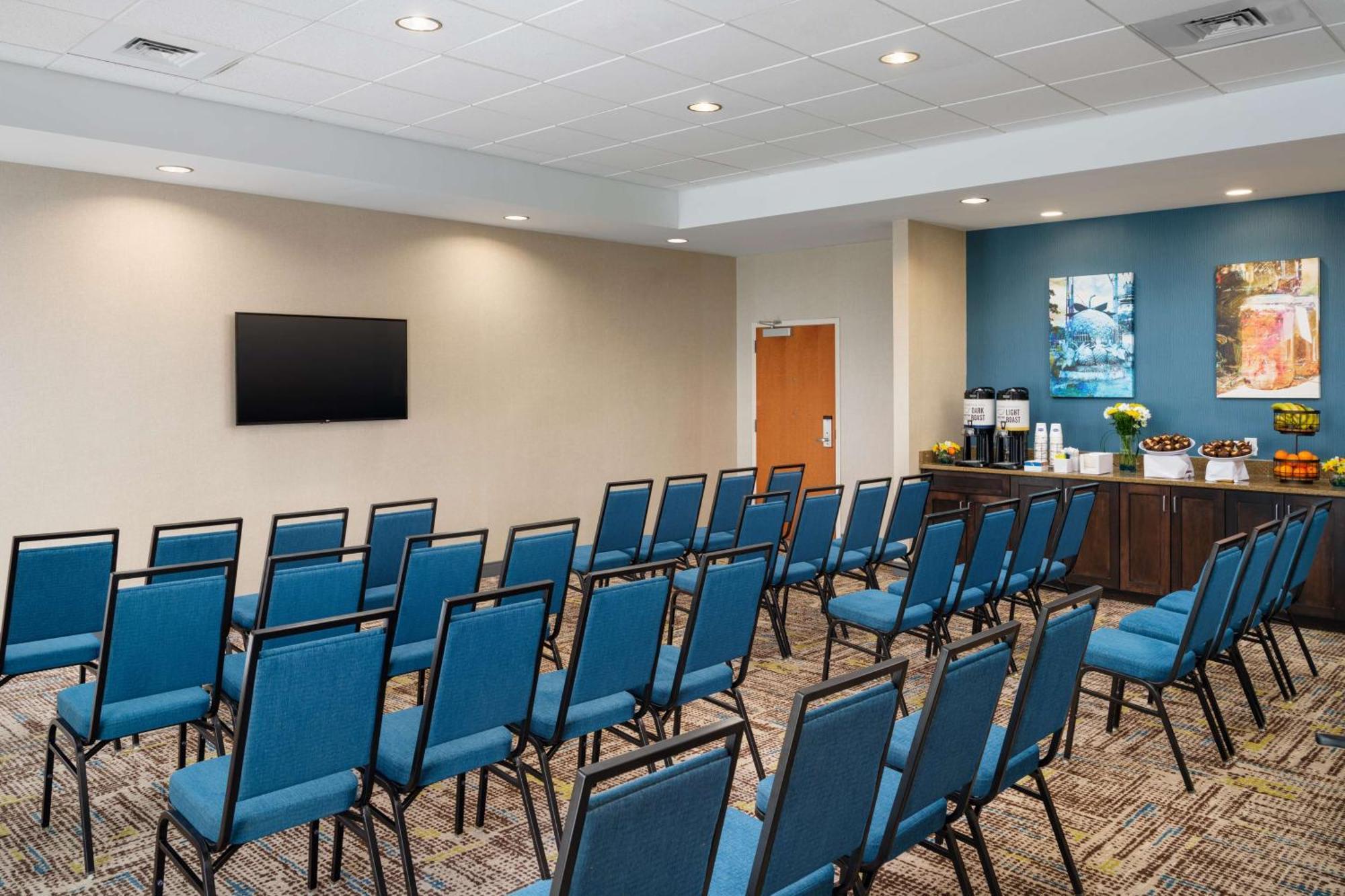 Hampton Inn פלאנט סיטי מראה חיצוני תמונה